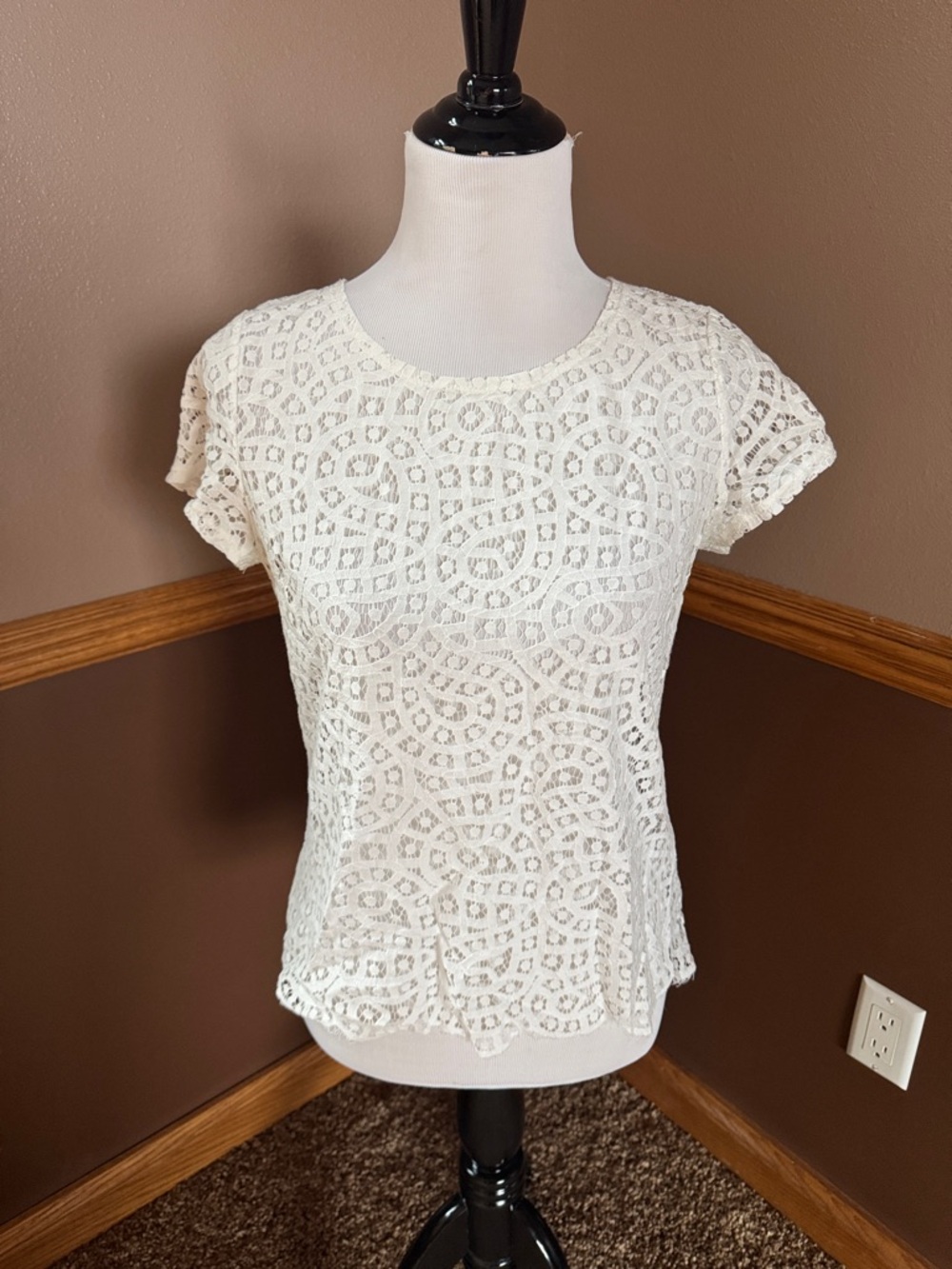 Forever 21 Essentials White Top